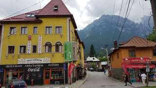 Отель Hotel Marasesti Буштени-2